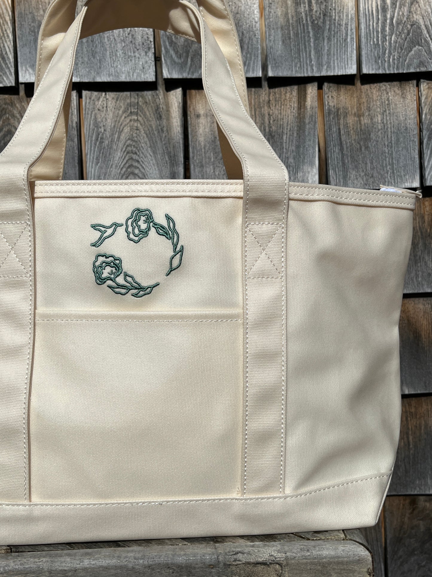 The Hummingbird Tote in Canvas